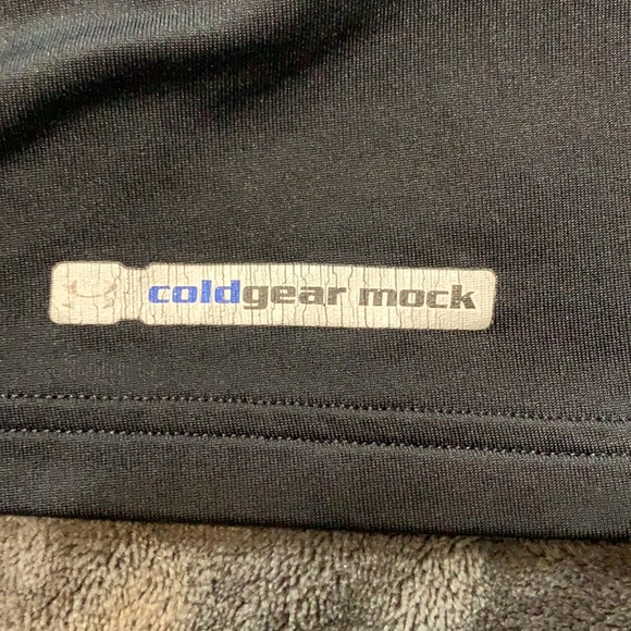 Black under armor - Picture 3 of 3